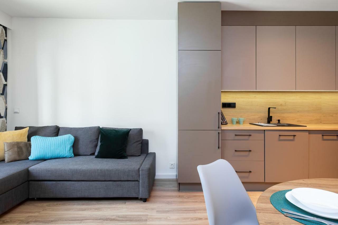 Fort Wola Apartments Warsaw By Noclegi Renters Varsóvia Quarto foto