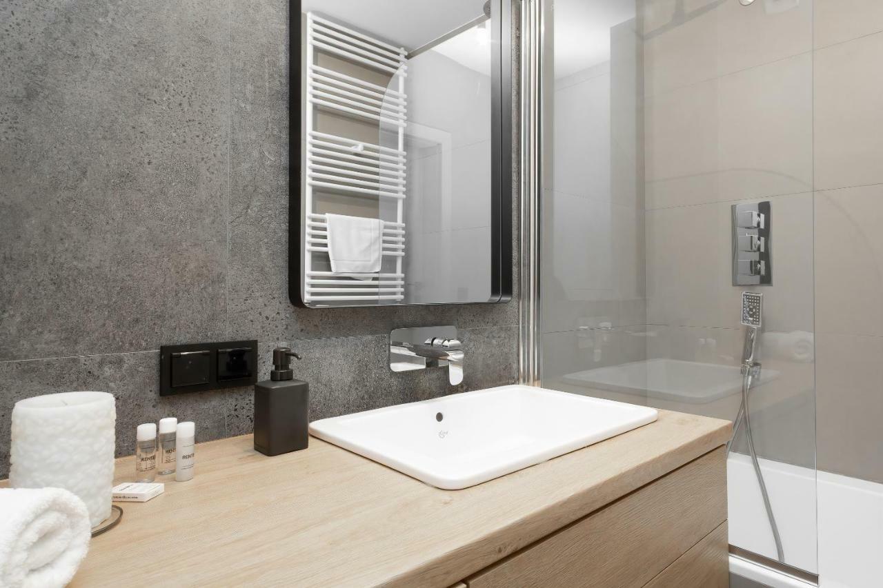 Fort Wola Apartments Warsaw By Noclegi Renters Varsóvia Quarto foto